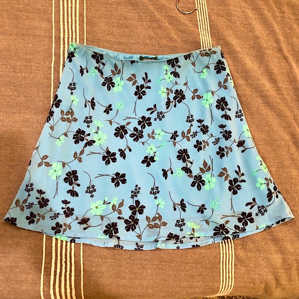 Blue Hawaiian Style Floral Mini Skirt